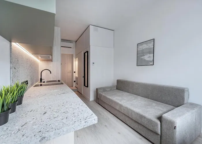 P-one - Self Check-in 3*